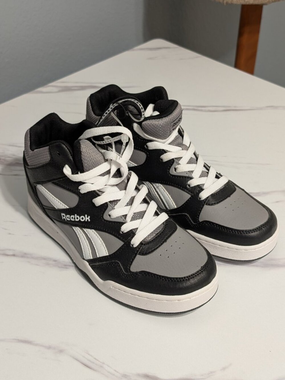 Reebok BB4500 Hi 2 High Top Sneakers Black Grey Youth 6